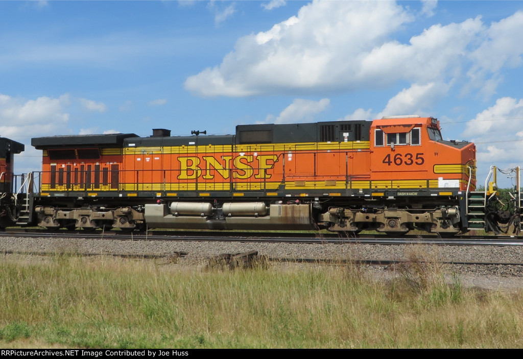BNSF 4635